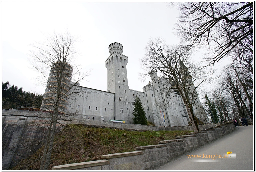 99C180385B5C9BAC26273E