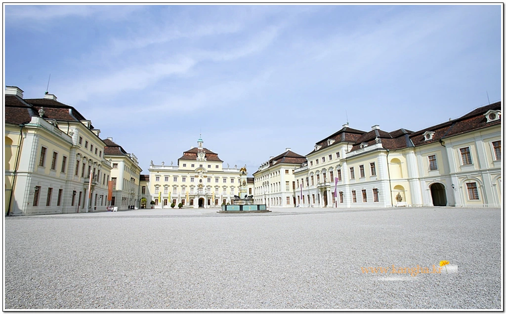 990FCA3A5B3B63F81415BC