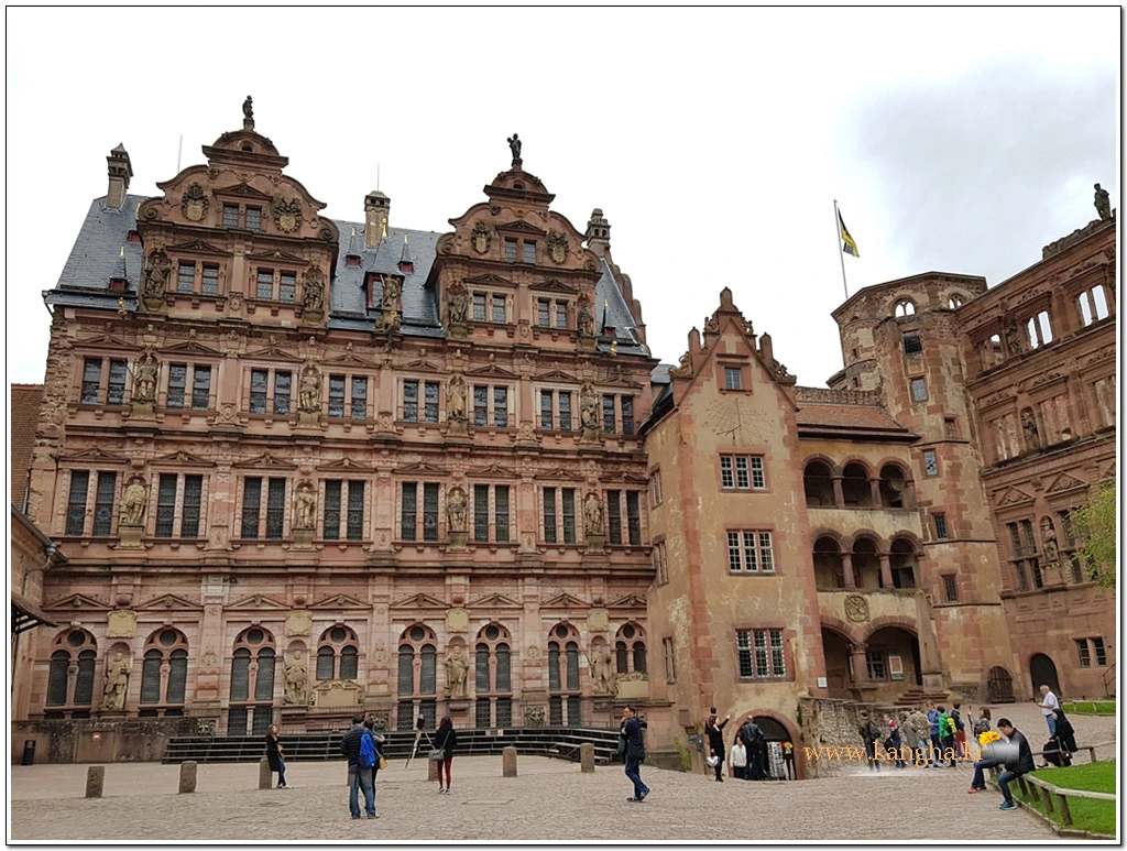 99FD6D3F5B41C4A422DAD4