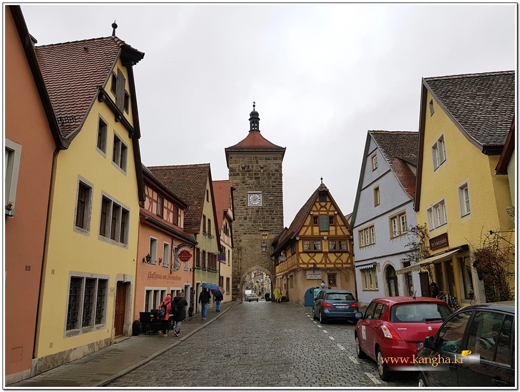 9930DB485B5204501666F2