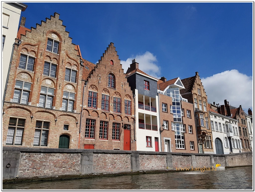 99A389495B75B6F7037B0E