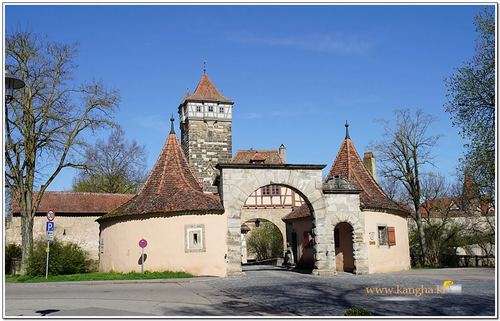 994D053E5B593E9F06B1A4