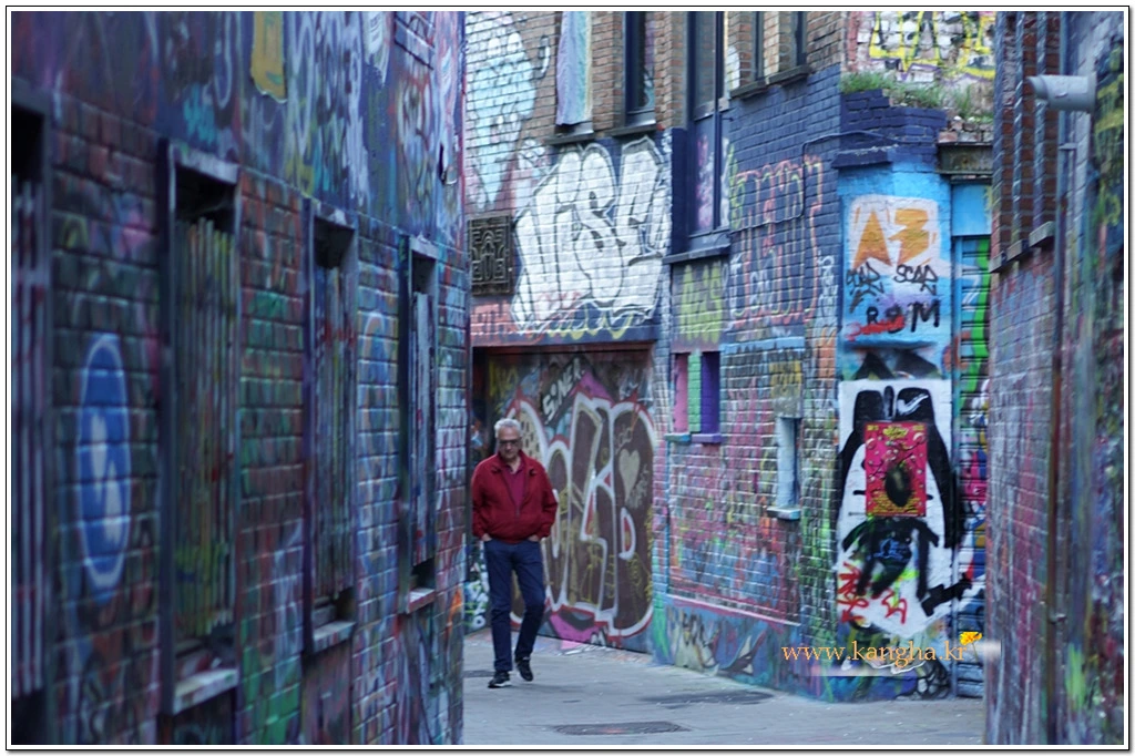 99E0A1495B8ABB7603E958