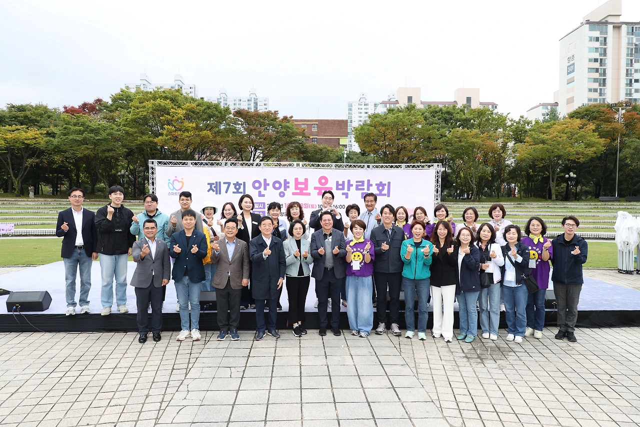 20251020 유료 AI 네 개를 쓰고 있습니다 .jpeg