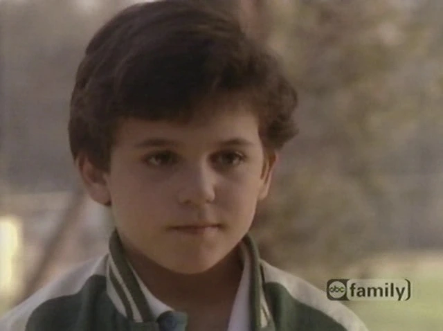 The Wonder Years S01E02 Swingers[2022-03-29-18-46-30].JPG