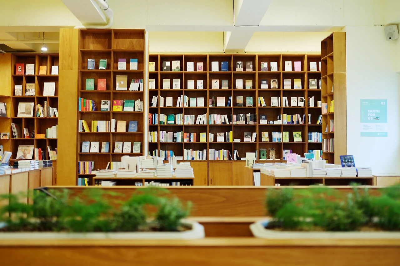 1-2.회사 대표 이미지_도시여행자.JPG