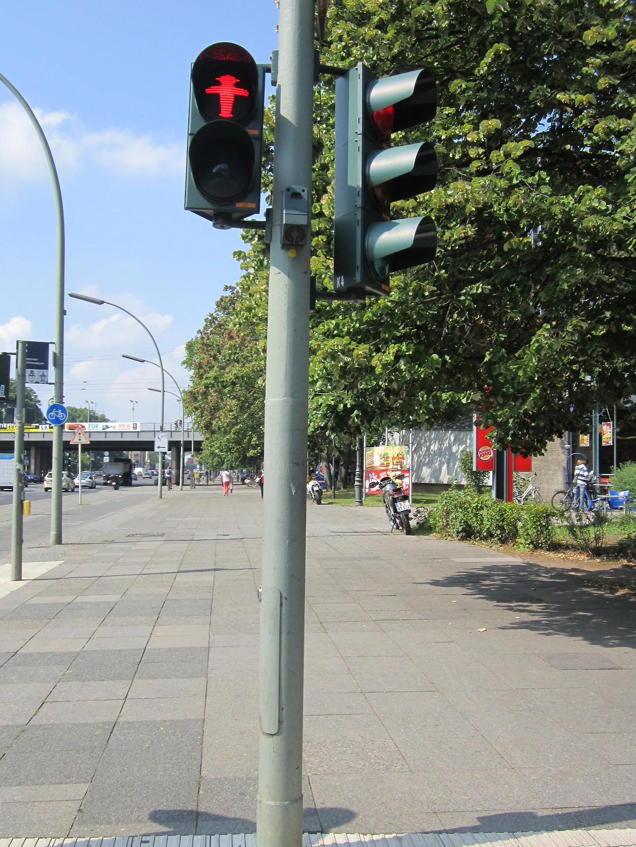 IMG_2292 eastern german traffic light.JPG