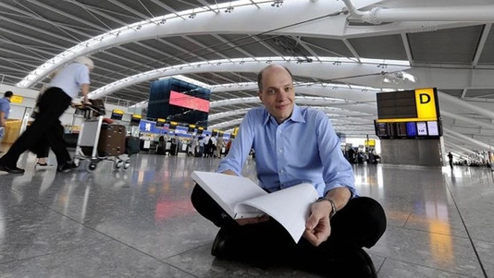 알랭드보통 공항.jpeg