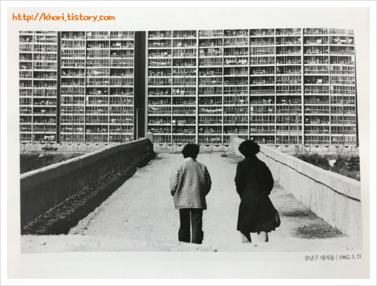 267BD133597DC4181E19EA