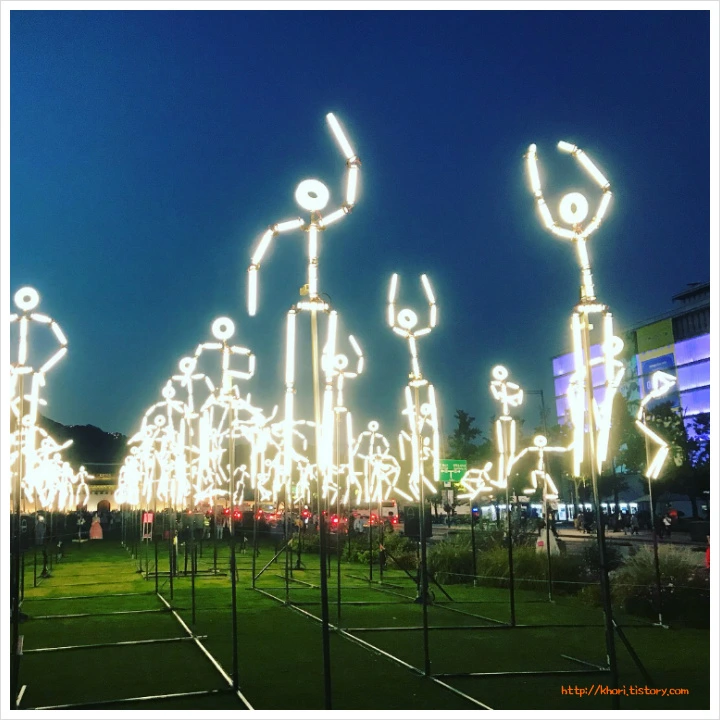 9965F63359D24D9E05655F