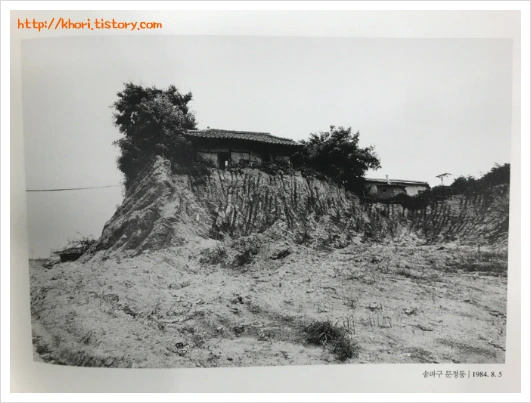 23CBC933597DC4160244E0