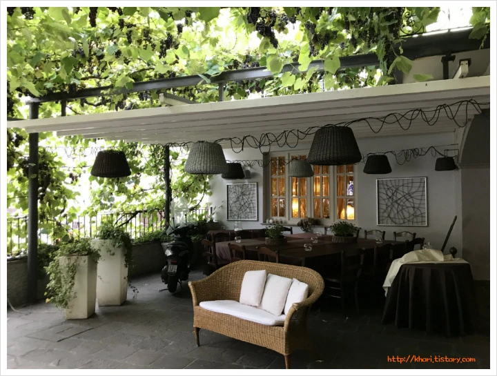 995F043359D24D8F2B6E6A