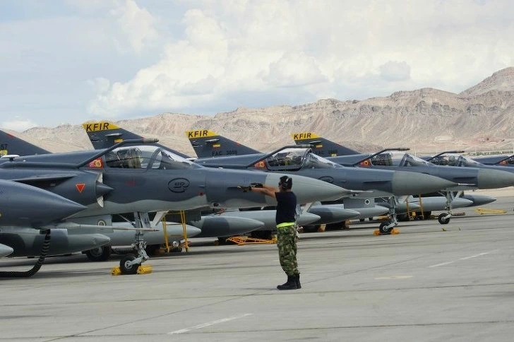 213E113756978BD7395F13