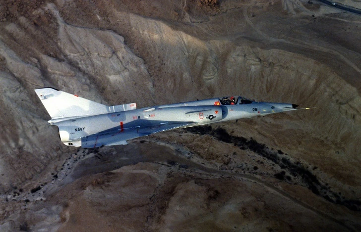 21435D3B56978BB70BEF53