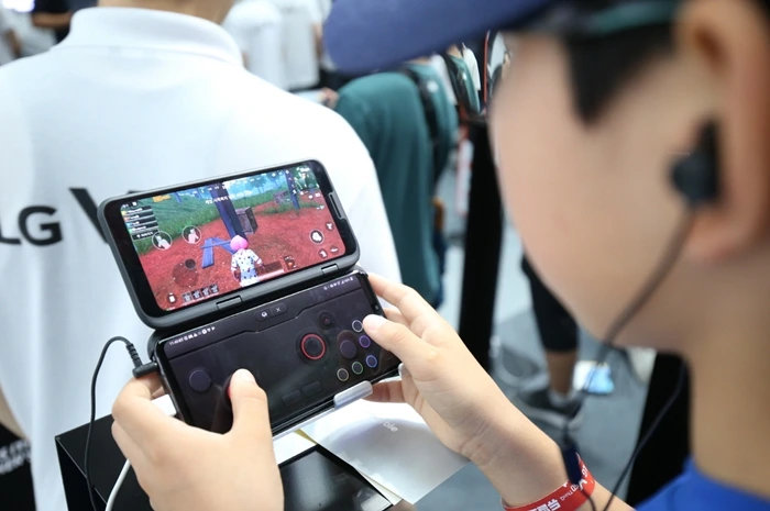 4. LG 듀얼 스크린 무상증정 한달더01.JPG