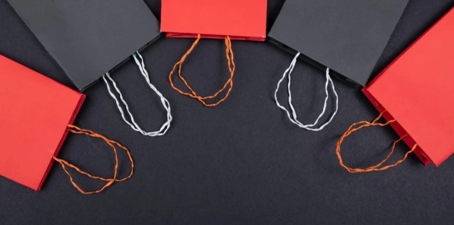 photo-1607082348824-0a96f2a4b9da.jpg?type=w1