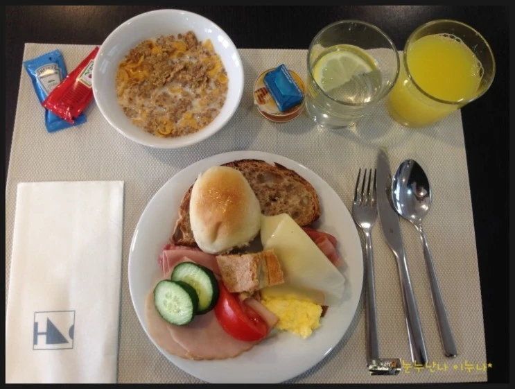 P20150423_155618514_5F0FD80A-3BBB-4147-8C72-C7AEDD4A038D.JPG?type=w2