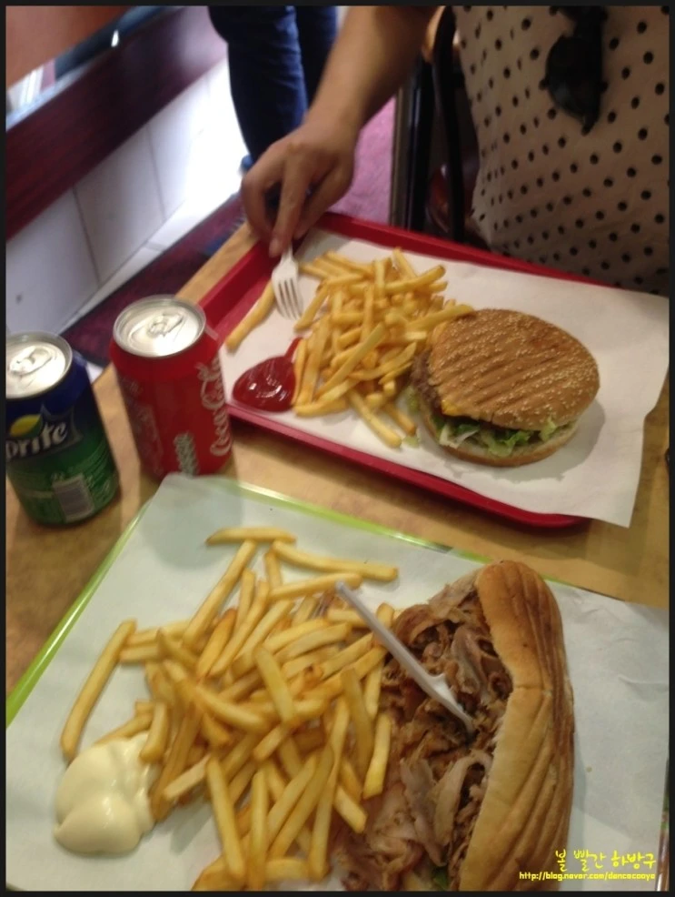 P20150417_195620387_E80CF7D1-E1B2-43D1-8044-F97BF7E9690F.JPG?type=w2