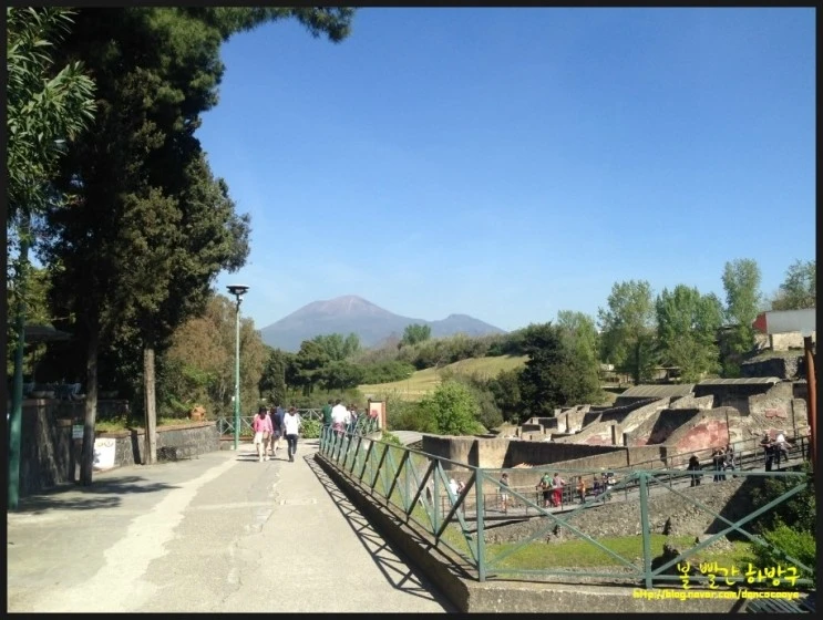 P20150422_172106660_278624B3-D54A-4102-84D8-2EF35F71083A.JPG?type=w2