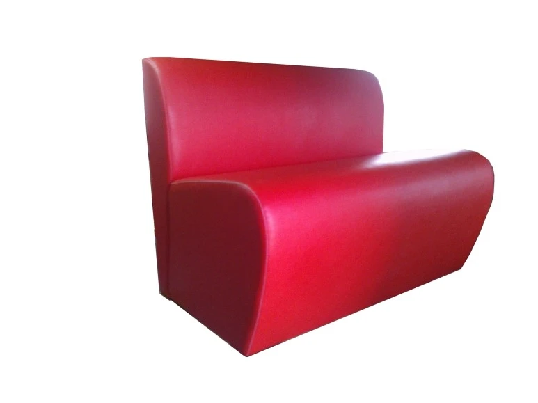sofa-948697_1920.jpg?type=w773