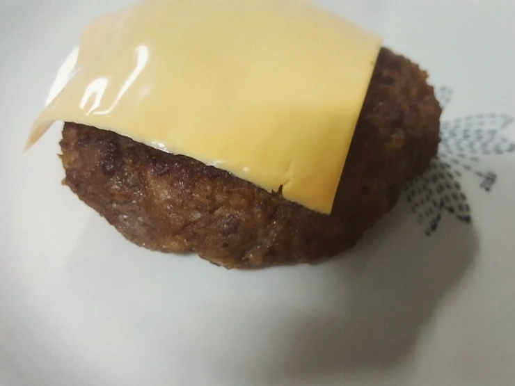 fa815d6b-4603-46f9-b85f-5eea613cc6ac.jpg?type=w773