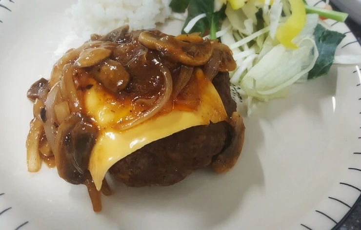 c1923e12-59b5-4426-80b6-642897e1a193.jpg?type=w773