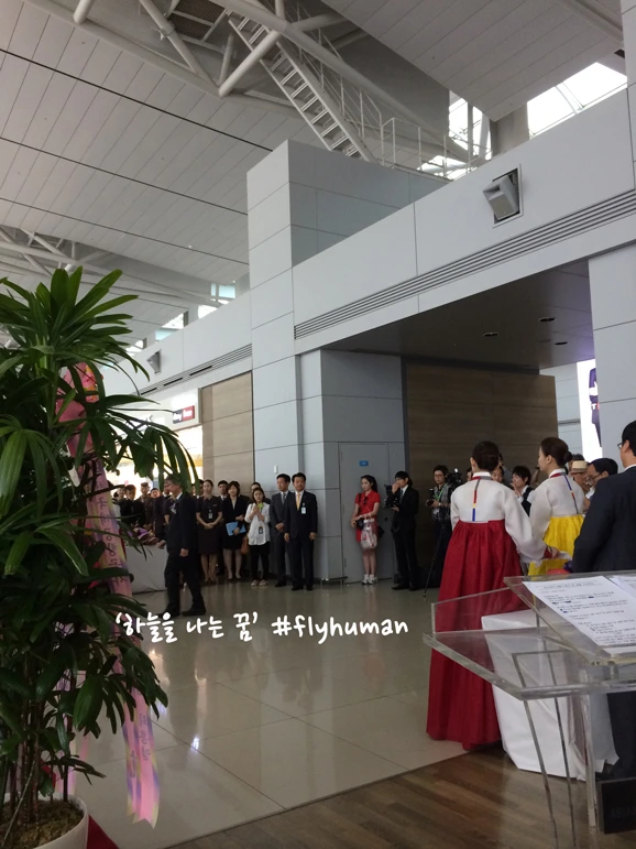 214DAB46566E484408433E