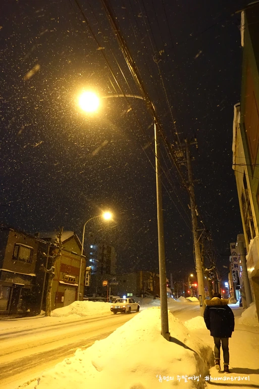 99B70E3359C5ED41055D02