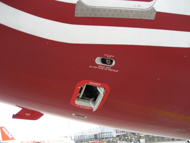 24469239567A2E98278804