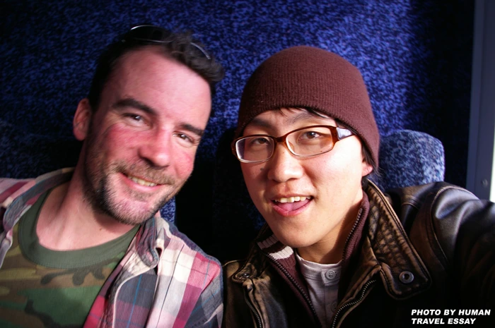 2070A9364DF4F0BD279205