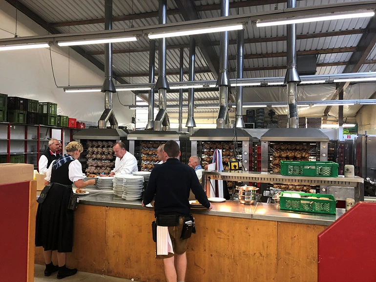 99D9C53E5E93147F0D559C