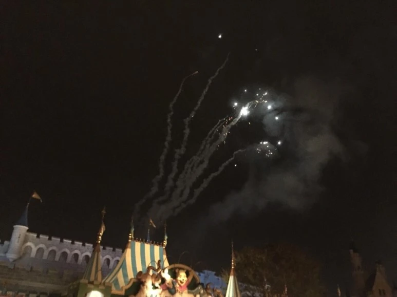 IMG_9859.jpg?type=w773