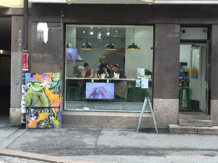 IMG_1090.jpg?type=w1