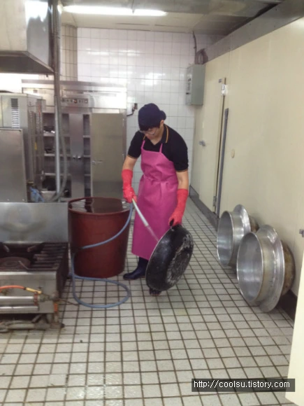 2563C94851C4E7523385DA