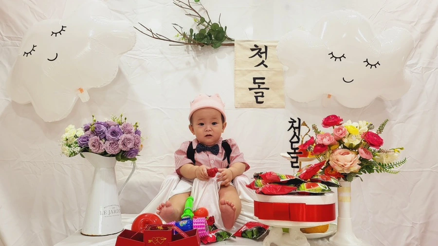 https___kids-i.kakaocdn.net_dn_dYUybs_btsoQK1aHkR_mDoPhsEeKLuiNUgVop8xnK_img.jpg?type=w1