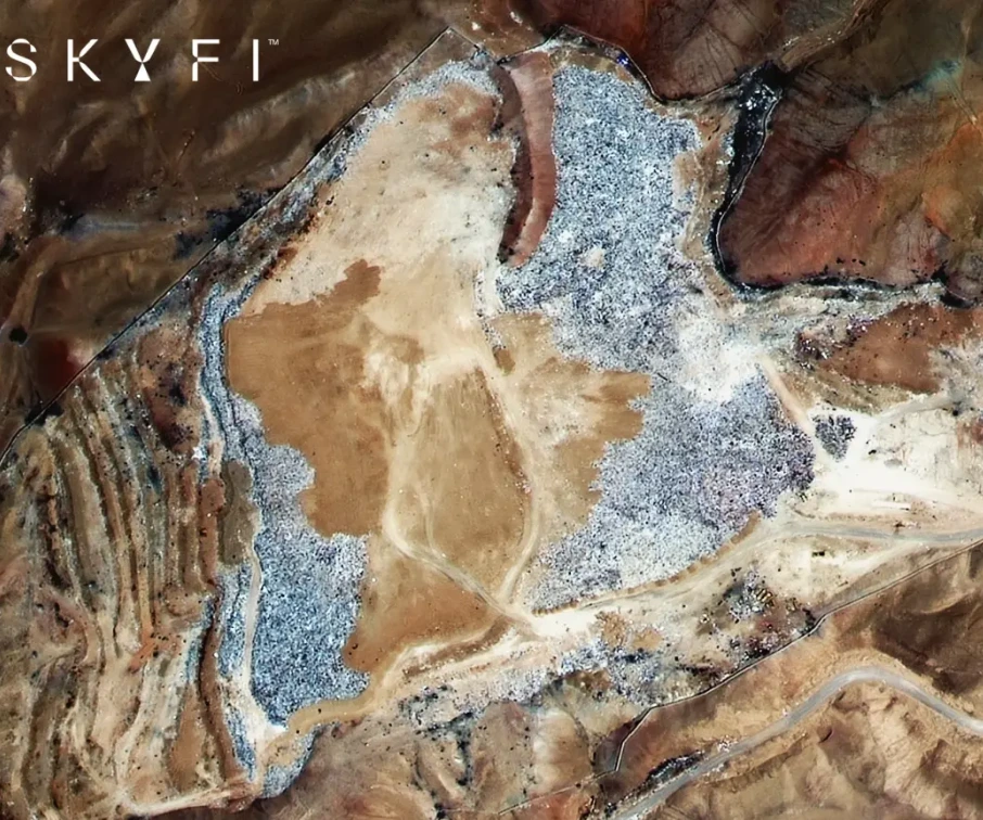 아타카마 폐의류02.PNG