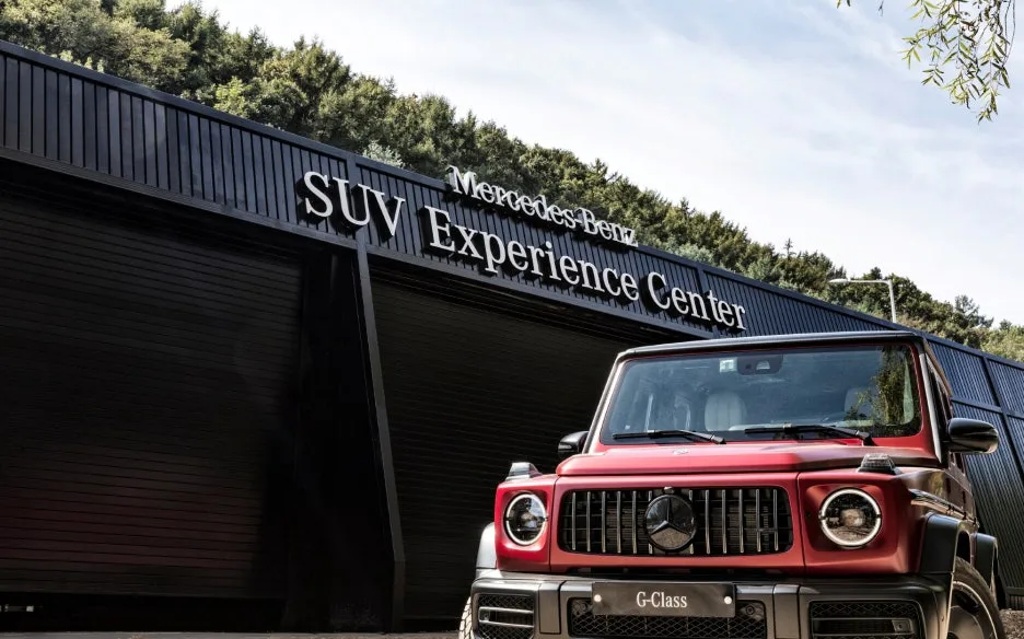 %EC%82%AC%EC%A7%84_3_%EB%A9%94%EB%A5%B4%EC%84%B8%EB%8D%B0%EC%8A%A4-%EB%B2%A4%EC%B8%A0_SUV_%EC%9D%B5%EC%8A%A4%ED%94%BC%EB%A6%AC%EC%96%B8%EC%8A%A4_%EC%84%BC%ED%84%B0.jpg?type=w1