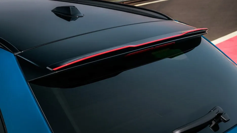 P90584891_lowRes_the-first-ever-bmw-m.jpg?type=w1