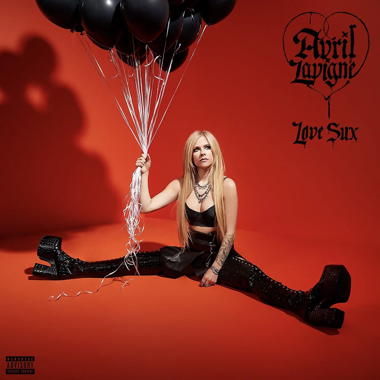 Avril+Lavigne+LOVE+SUX+Cover+Art.jpeg