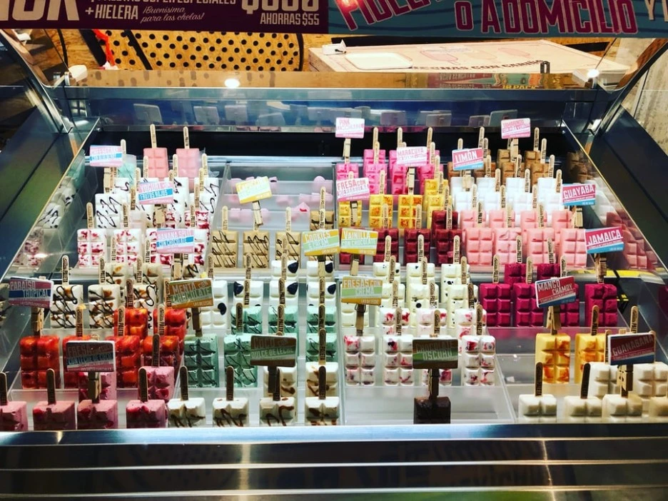 photo-1550465297-57b1c29356e6.jpg?type=w1