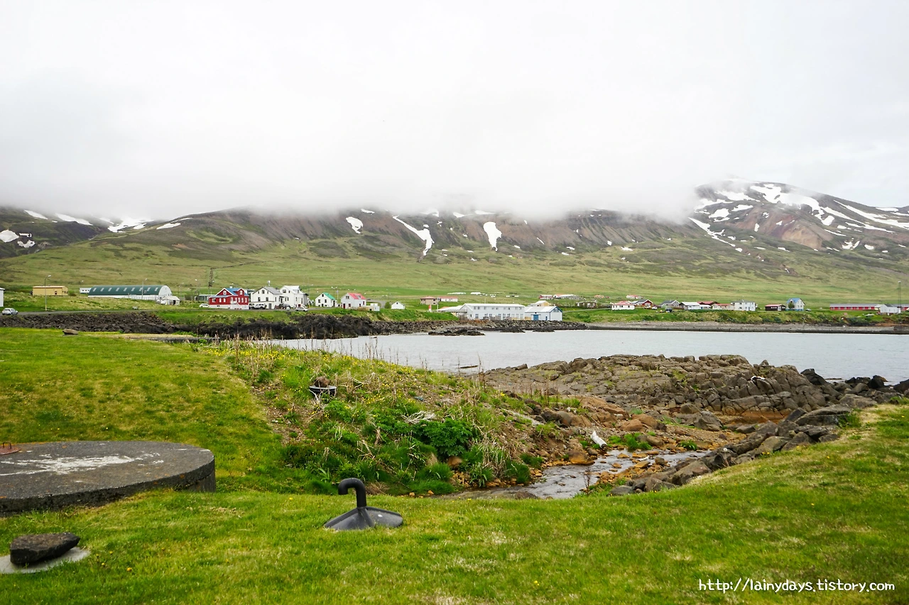 9969813359D9CCF60F7D36