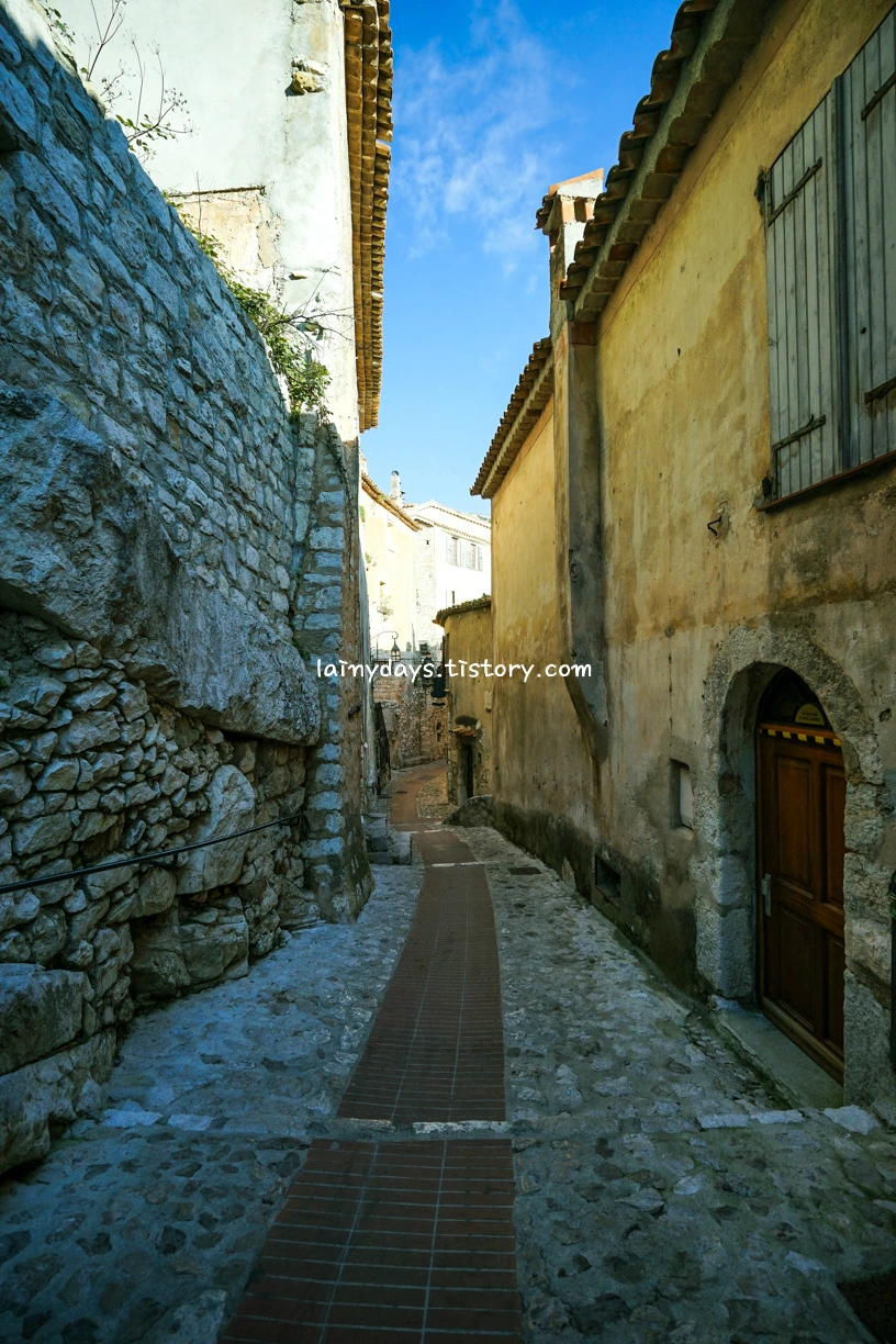 23160C38559A818E146B3A