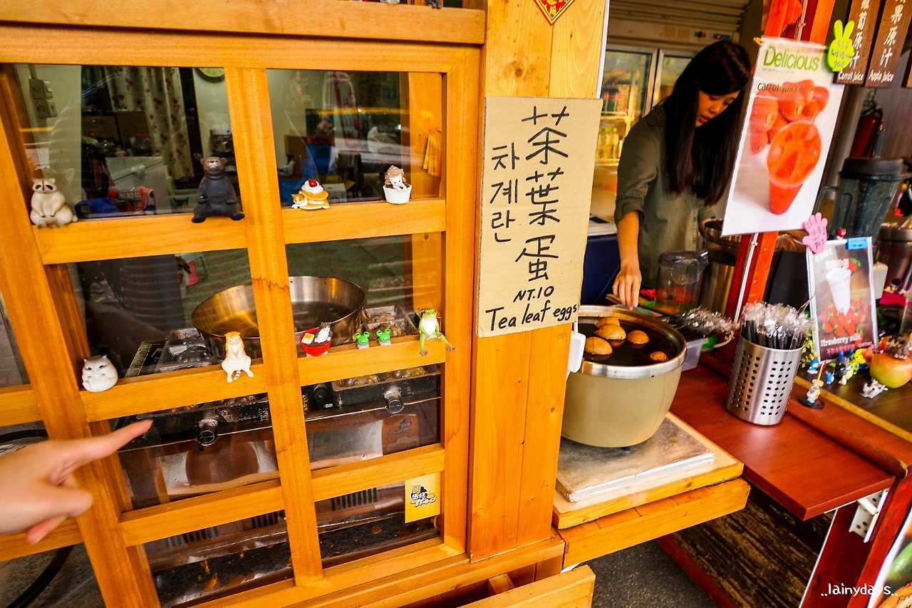 266EF333576FB8EA0D82D5