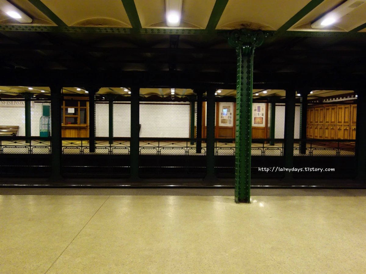 25510B4E55421D7A17B157