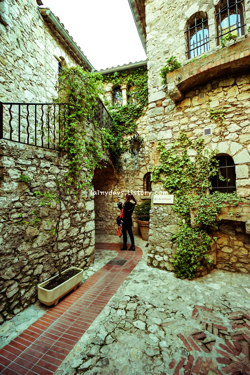 2517BB435586795C21D87B