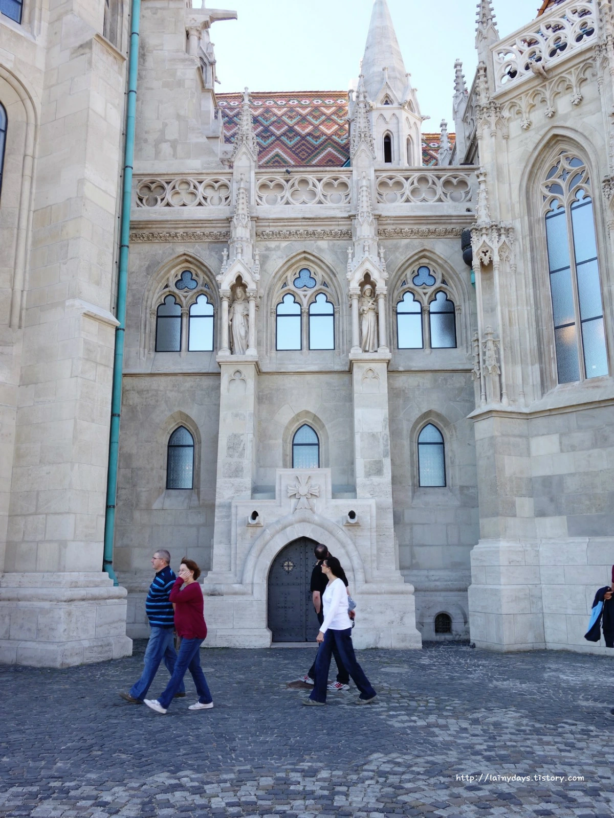 2367AF4E554210AD1CCF6E