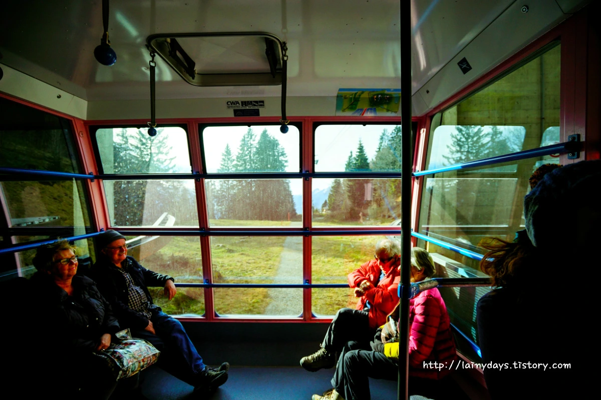 267AA73A554609FF1CD3BD