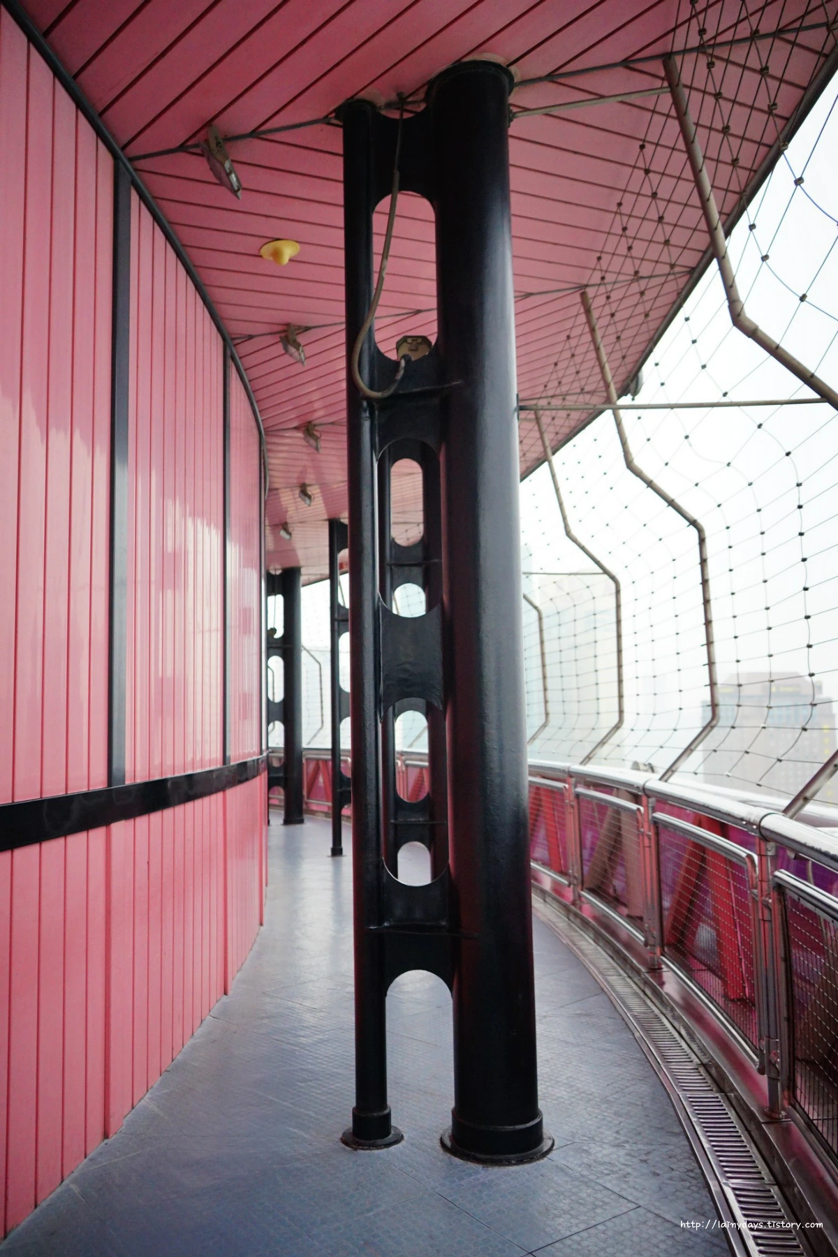 2361443F55364C6E1D7E82