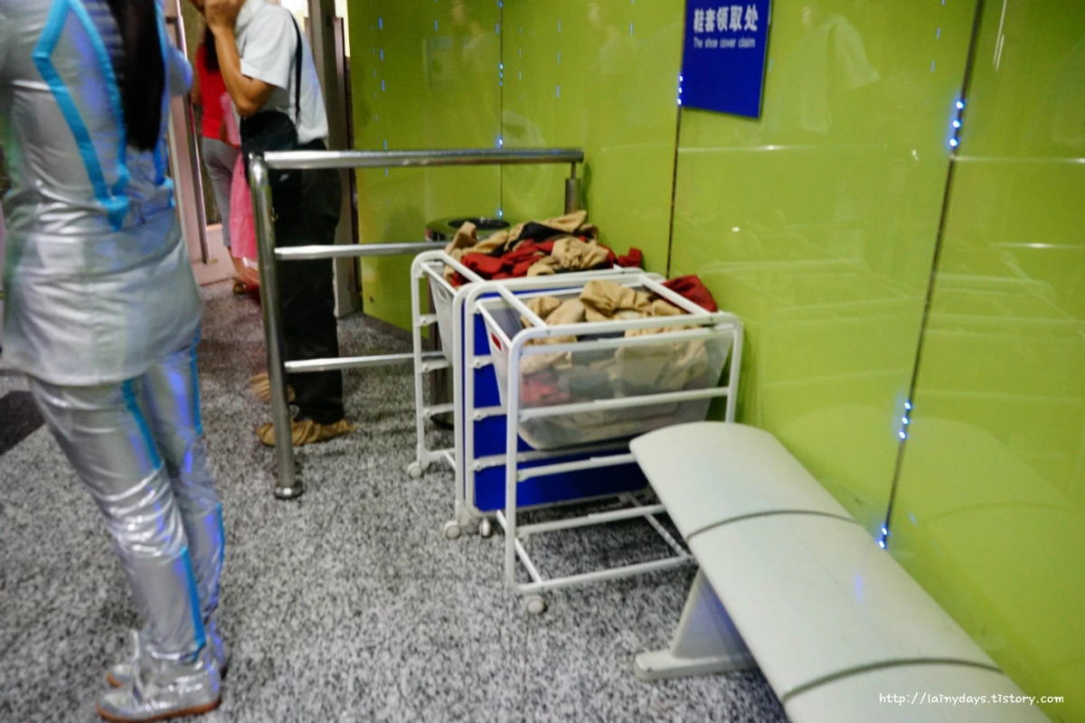 2240114955364364224762