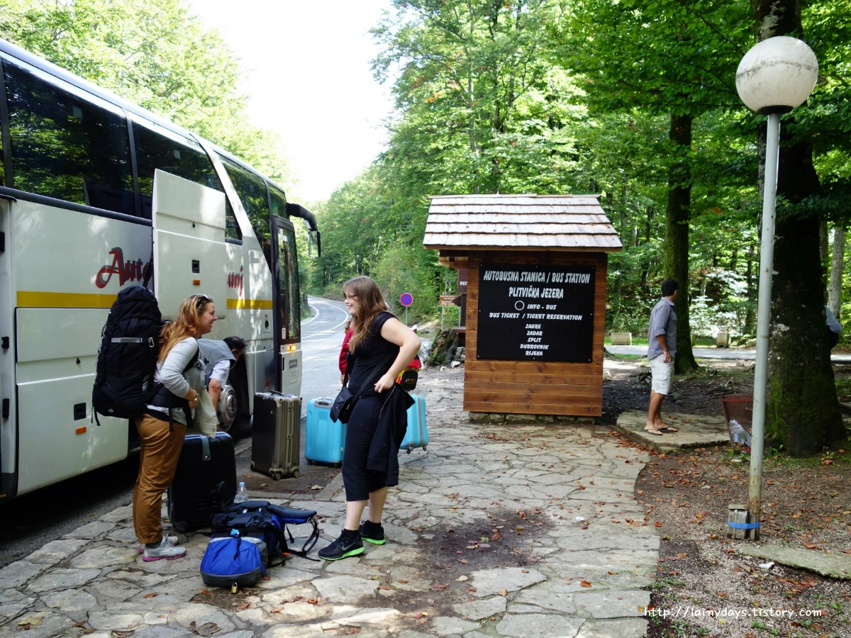 23602147553F78EE130E1D